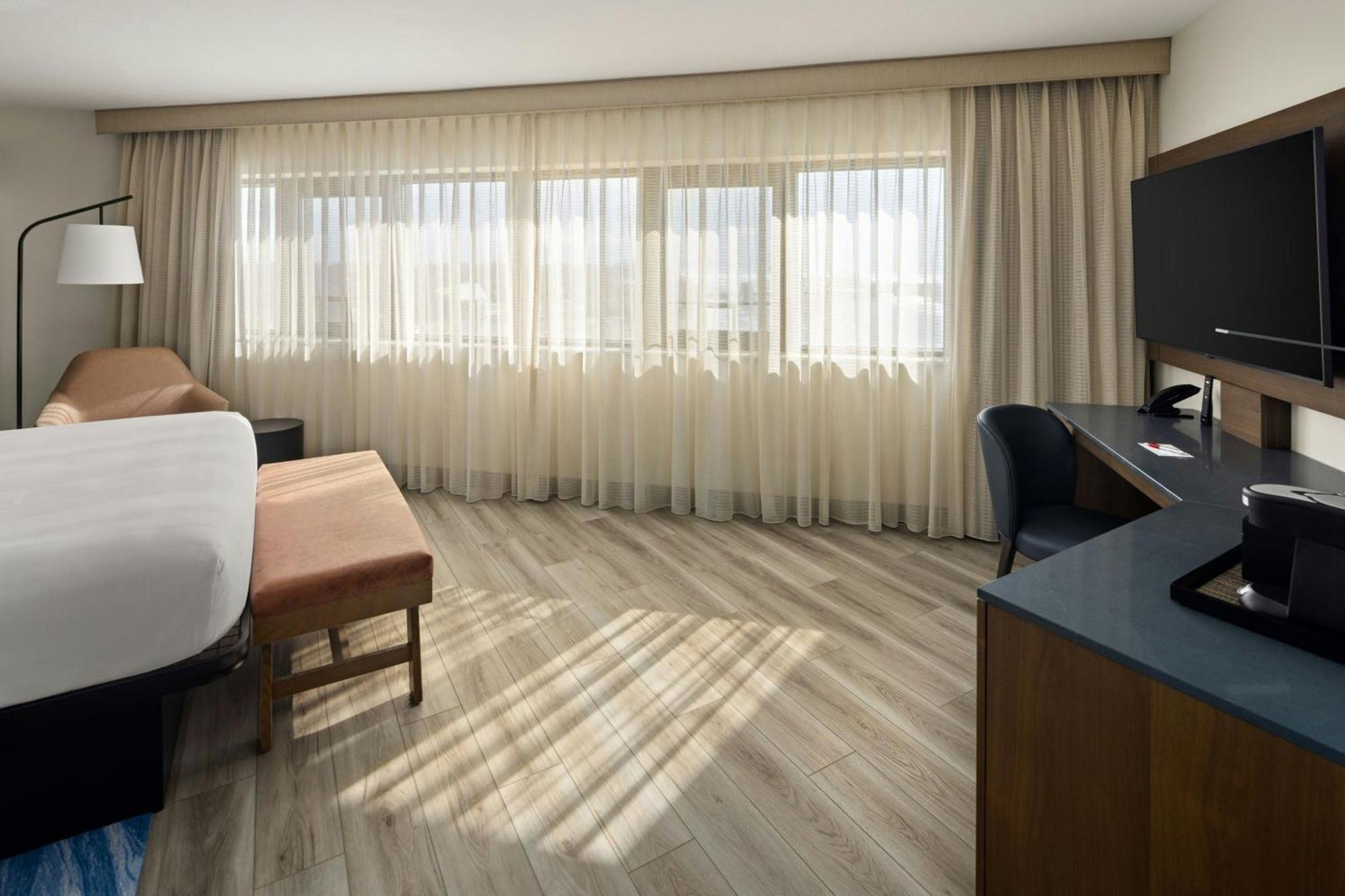 Oshkosh Marriott Waterfront Hotel & Convention Center Kültér fotó
